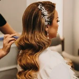 Pronovias | Accessories | Hair Pin Silver And Pearl From  display picture 1